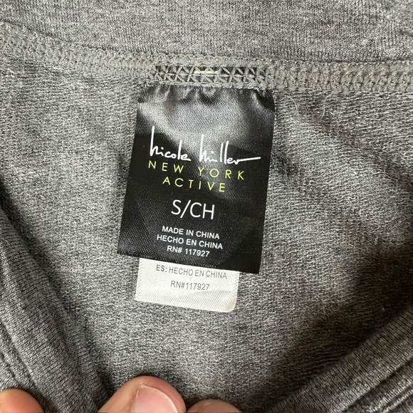 Nicole Miller NWT Women’s S Small Gray Drapey Ruched Stretch Skirt Active - Picture 11 of 14